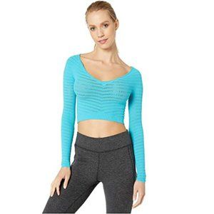 NWT 🎀Free People  Long Sleeve Crop Top🎀